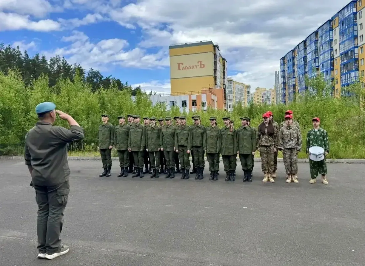 Обучающиеся Объединенного Санкт-Петербургского кадетского корпуса Следственного комитета Российской 