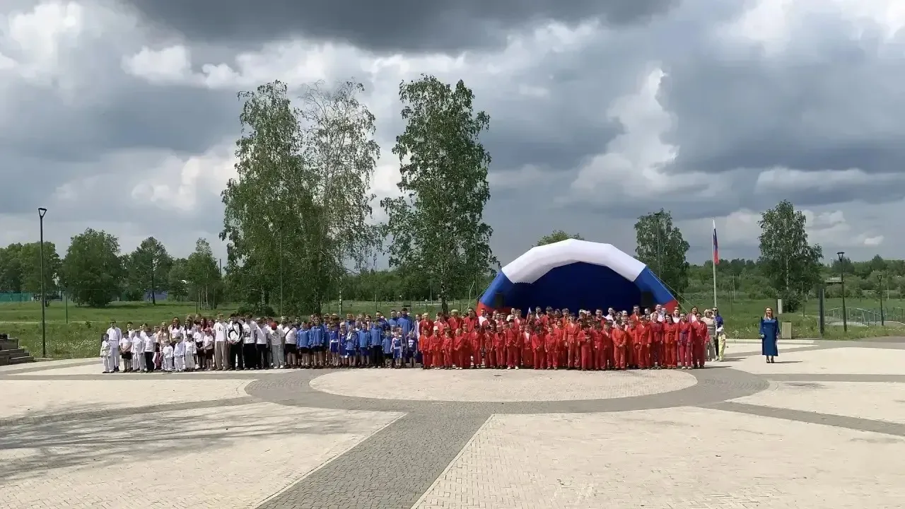 12 июня, в праздничный день, в городском парке Тайшета развернулось по-настоящему трогательное и пат