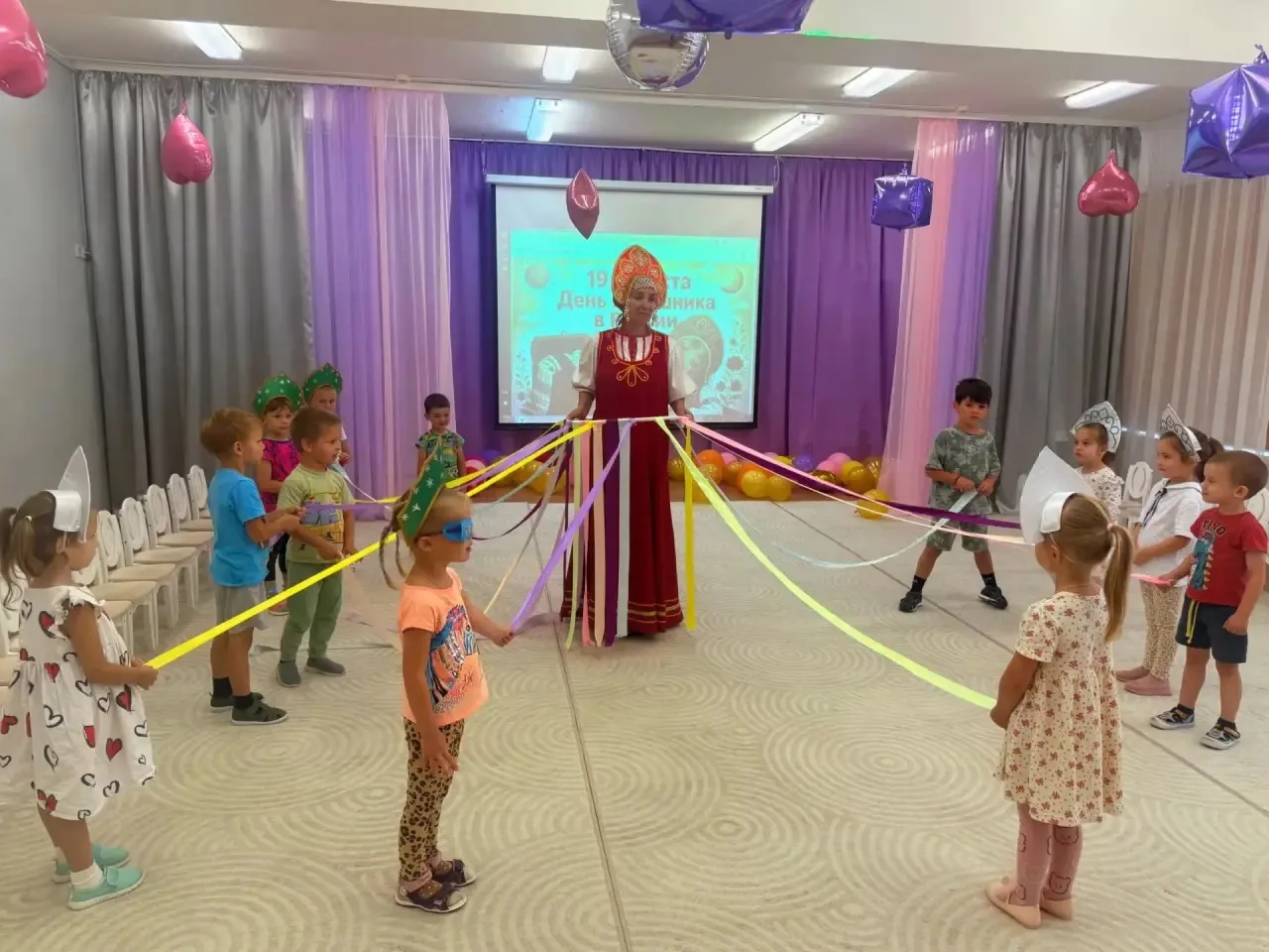 Сегодня в группе " Бусинки " прошёл настоящий праздник русской народной культуры- День ...