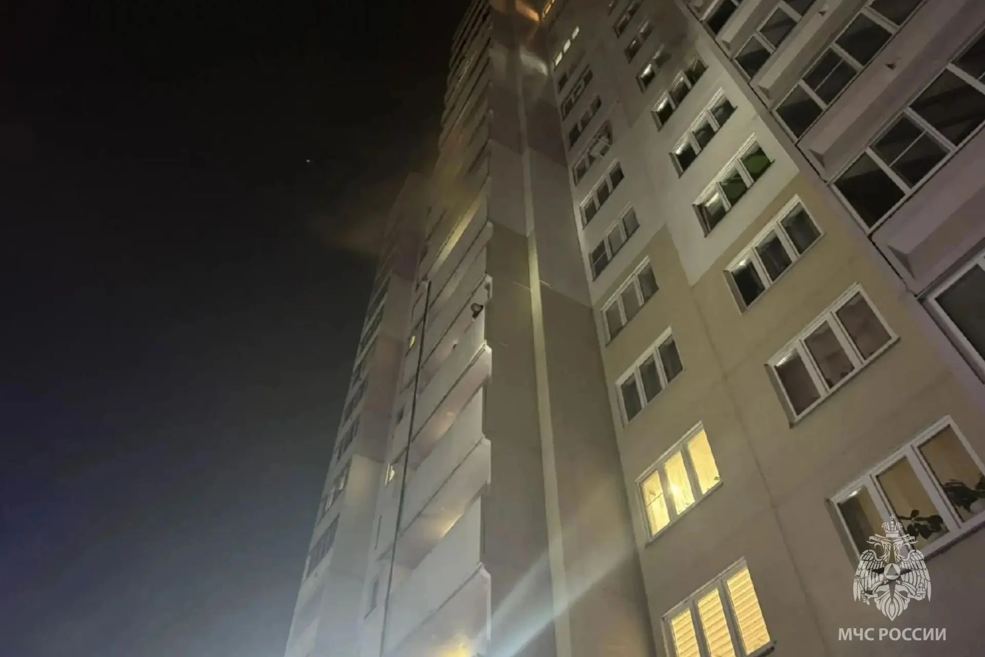 🔥Квартиру в 17-этажном доме тушили в Иванове