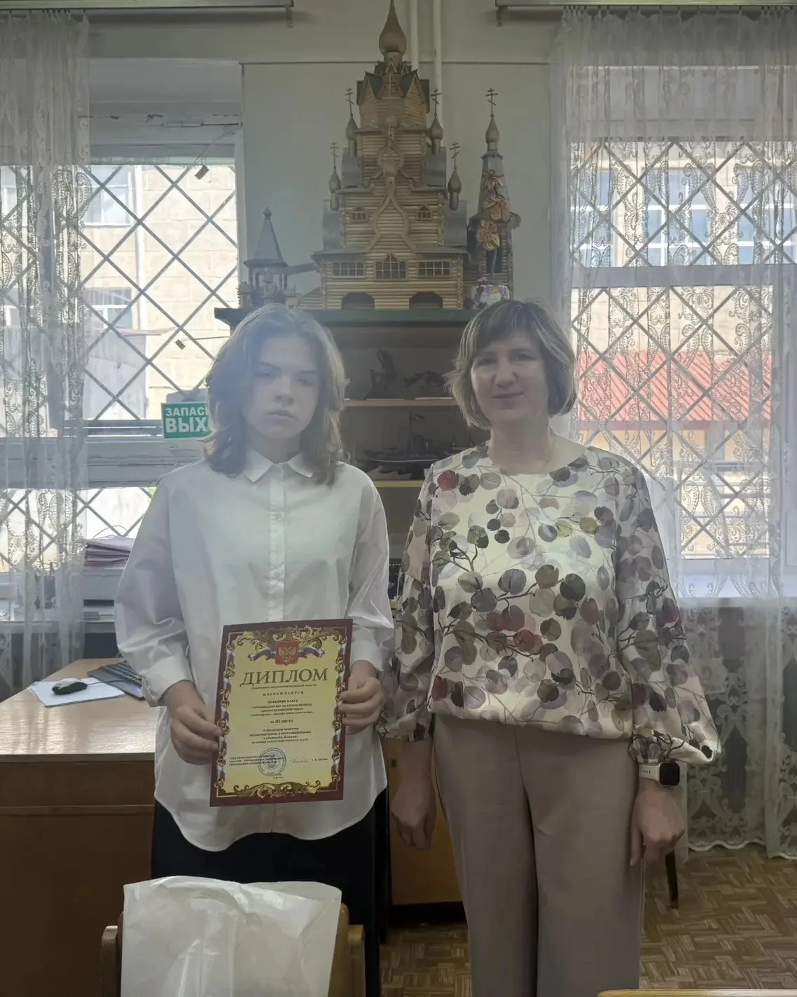 ИТОГИ ОБЛАСТНОГО КОНКУРСА МЕДИАТВОРЧЕСТВА И ПРОГРАММИРОВАНИЯ 
 
Обучающиеся объединения «Юные журнал
