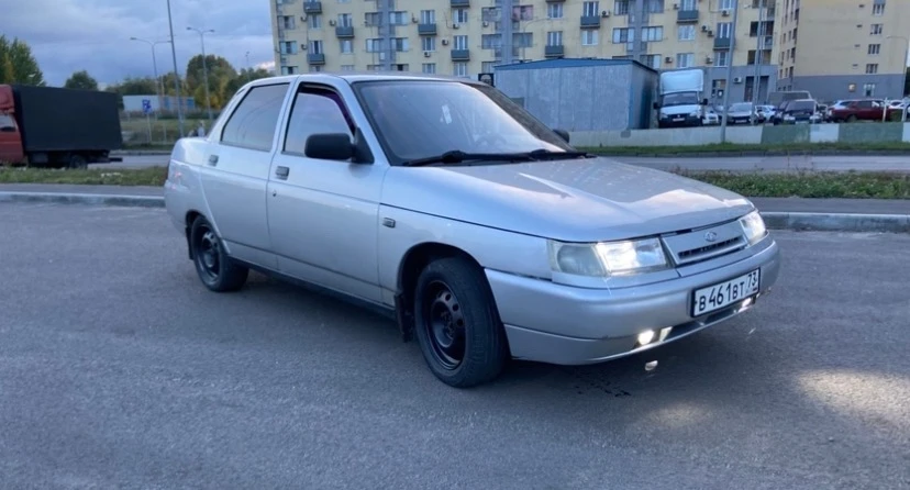 Продам ваз 2110 2004 г.Автотека зеленая,не билась!двигатель работает хорошо не дымит!ск...