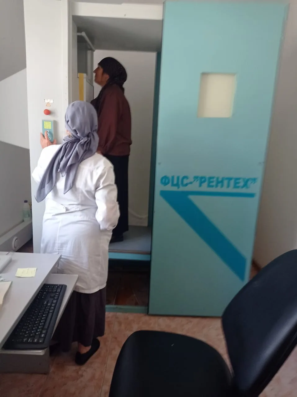 В рамках программы национального проекта "Демография" "Старшее  поколение" мобильная бригада комплек