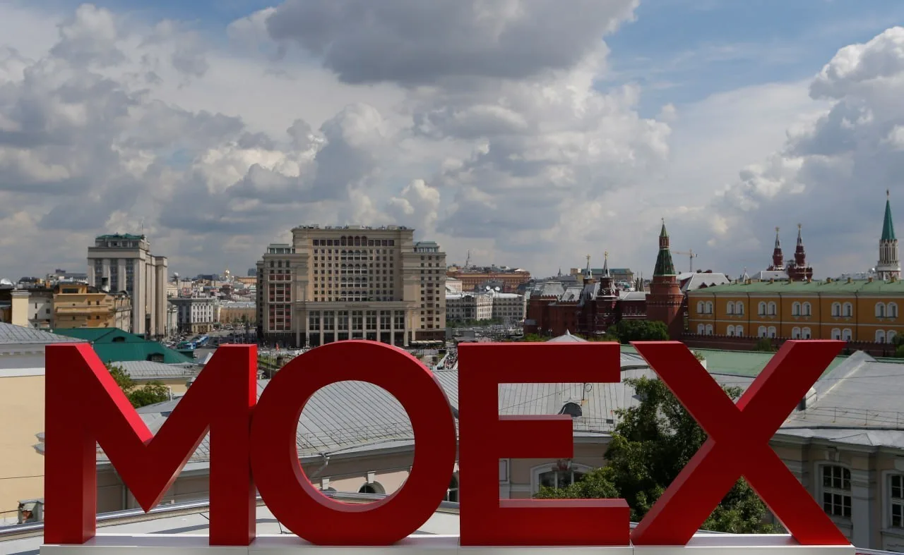 🤓 Ликвидность решает всё. Почему Америка переварит IPO на сотни миллиардов, а Россия — нет

На амер