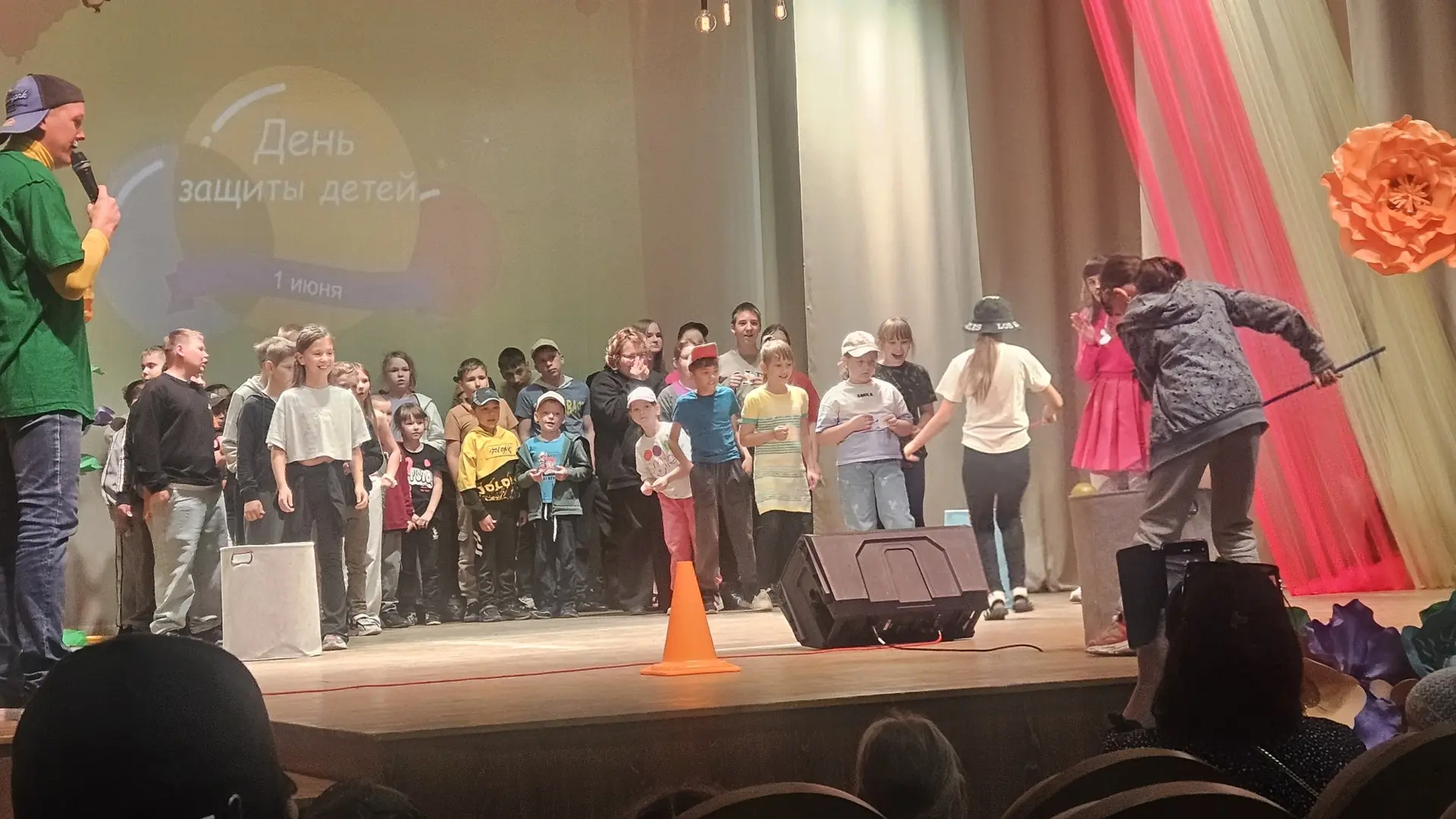🎉 Вчерашний день стал для ребят нашего пришкольного лагеря настоящим взрывом эмоций и лучшим старто