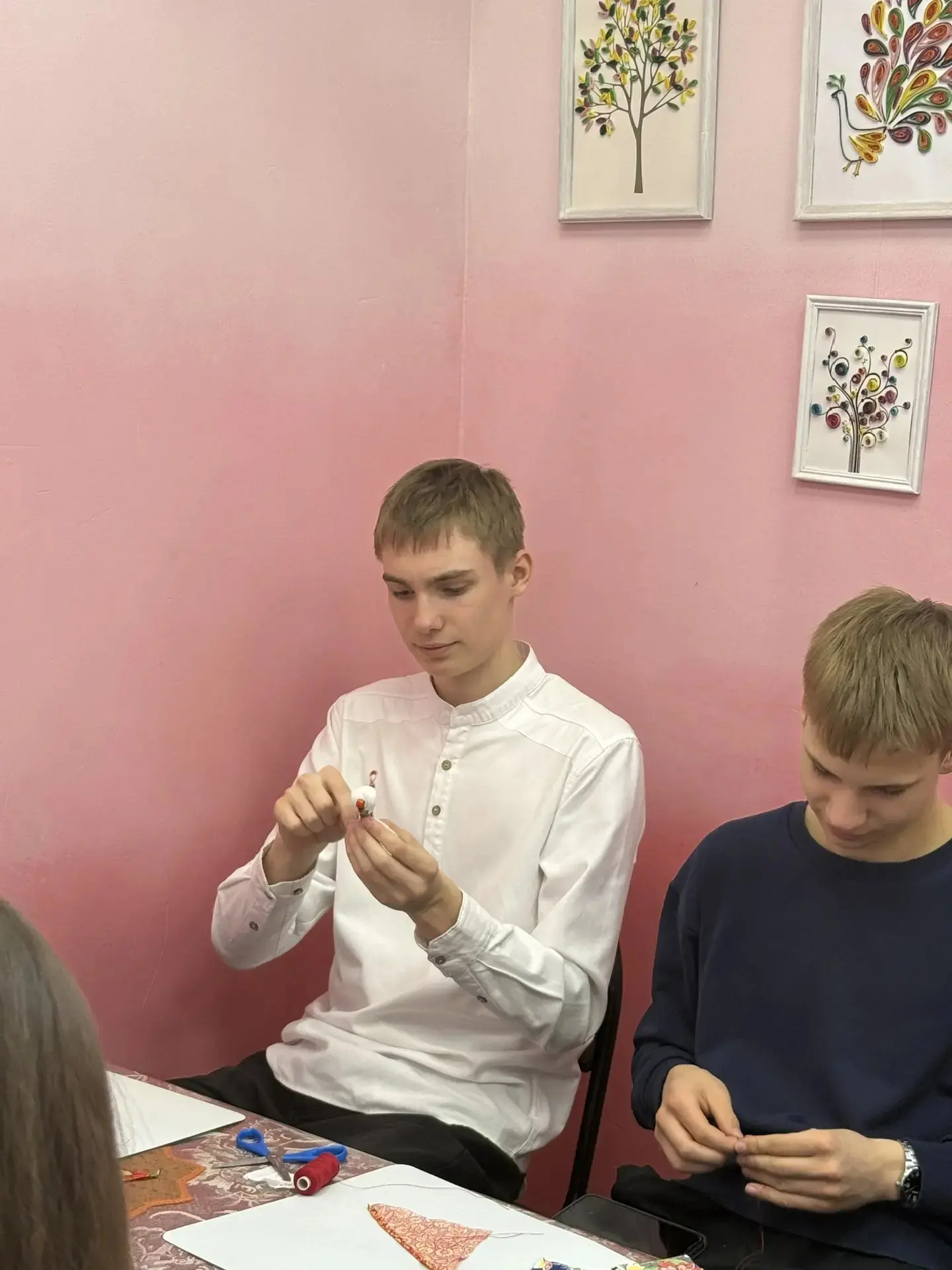 Поездка учащихся  8 "Б" и 10 "Б"класса на мастер‑класс в ДК "Радуга" стала настоящим праздником для 