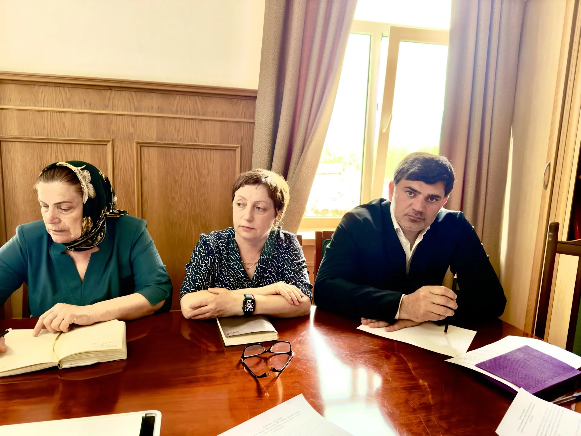 🌍В Новолакском районе прошла еженедельная планерка под руководством главы муниципалитета Мамати Гамз