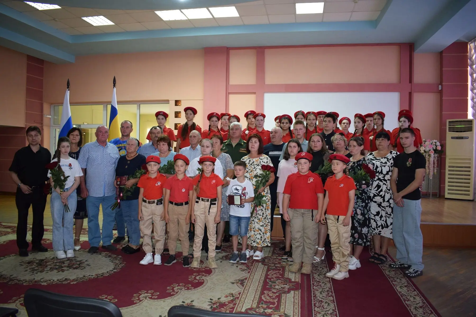 🇷🇺19 августа в Целинском РДК состоялась торжественная церемония передачи государствен...