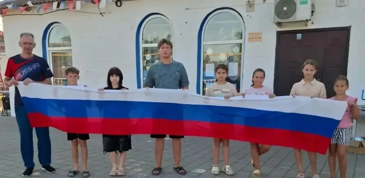 В сельском клубе поселка Октябрьского прошли тематические мероприятия, посвященные Дню ...