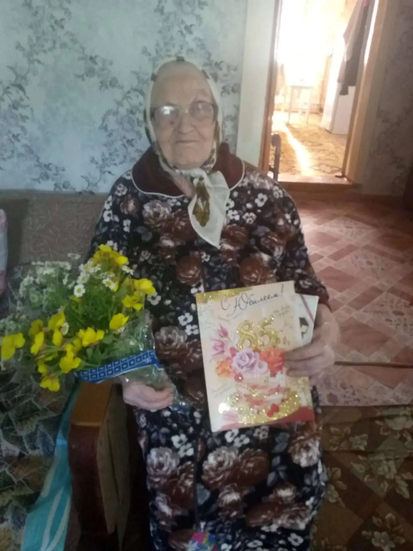 🎉 85 ЛЕТ — ВОЗРАСТ МУДРОСТИ И СИЛЫ ДУХА!
В июне свой 85-летний юбилей отмечает замечательная женщин