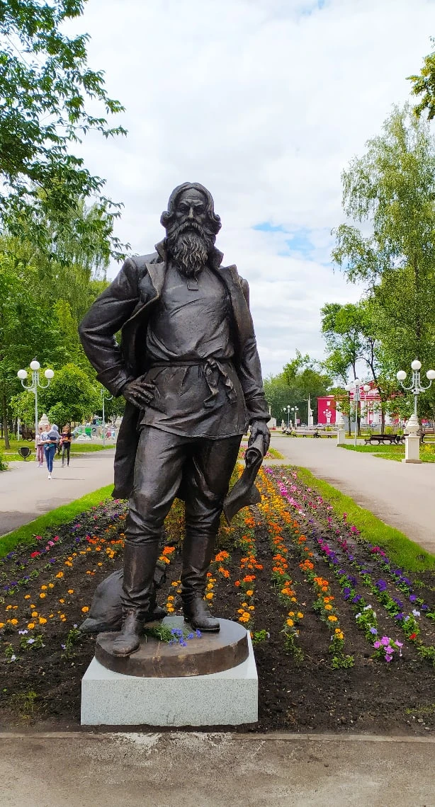 Поздравление главы администрации Эмиля Шаймарданова с юбилеем города