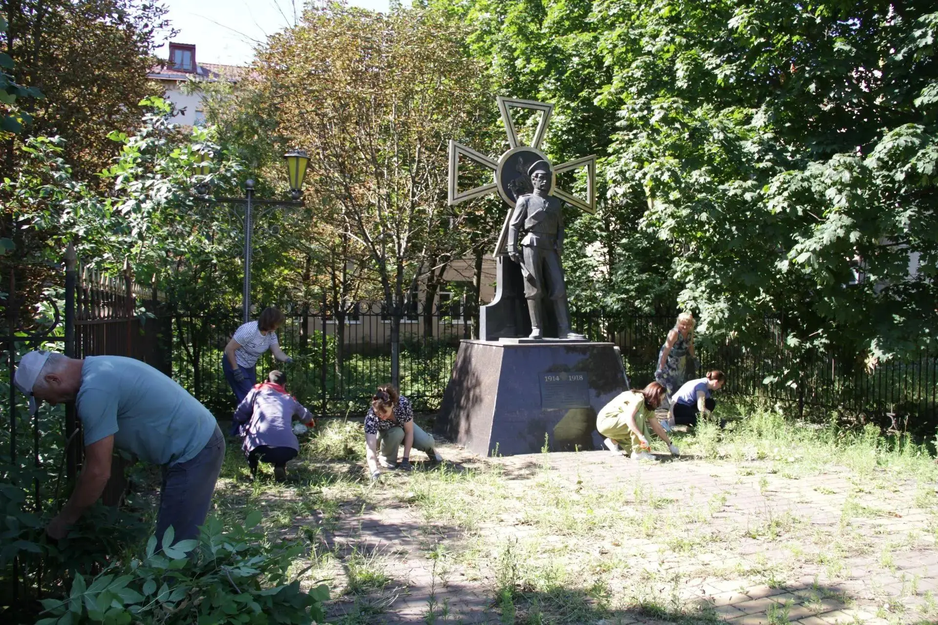 День памяти российских воинов, погибших в Первой мировой войне 1914–1918 годов
 
Эта памятная дата о