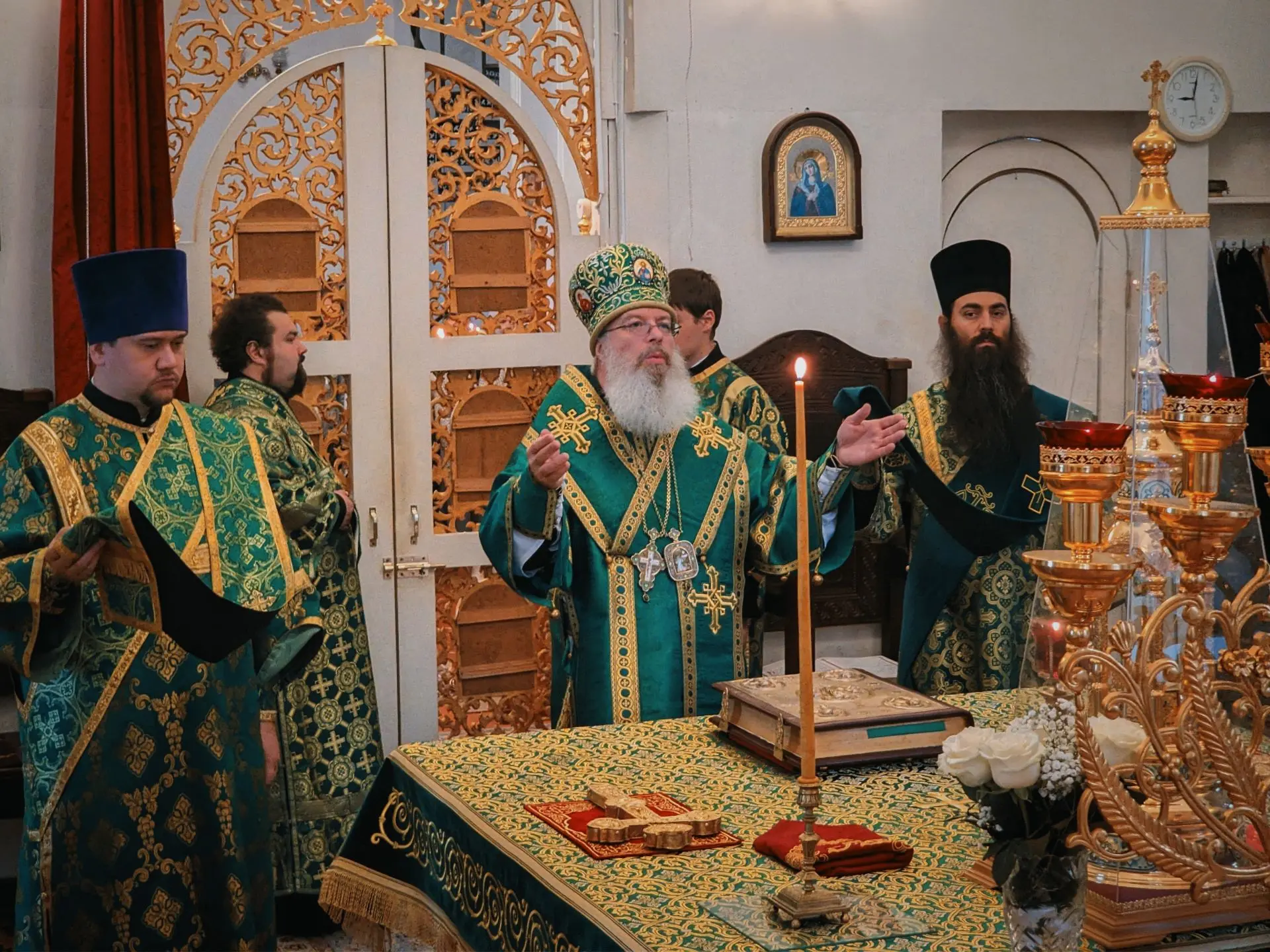🍁📿От мирскаго жития изшед в тихое пристанище жизни иноческия, преподобне Макарие, вше...