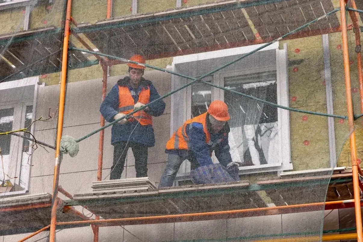 ⚒️Провели еженедельный штаб по капитальному ремонту многоквартирных домов