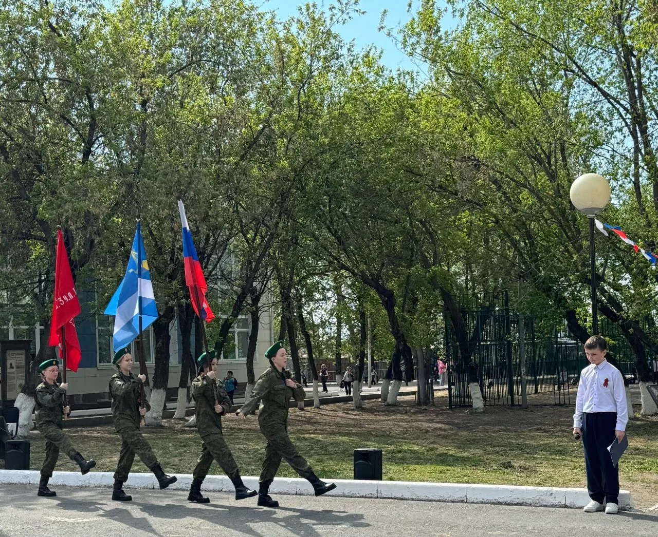 Мы помним! Мы гордимся!   Сегодня, у памятника воинам-освободителям у 1-го корпуса, состоялся торжес
