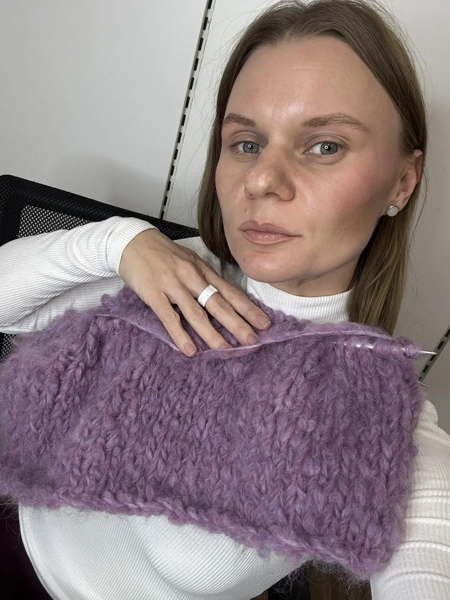 Ксюша начала новый процесс 💜 🧶