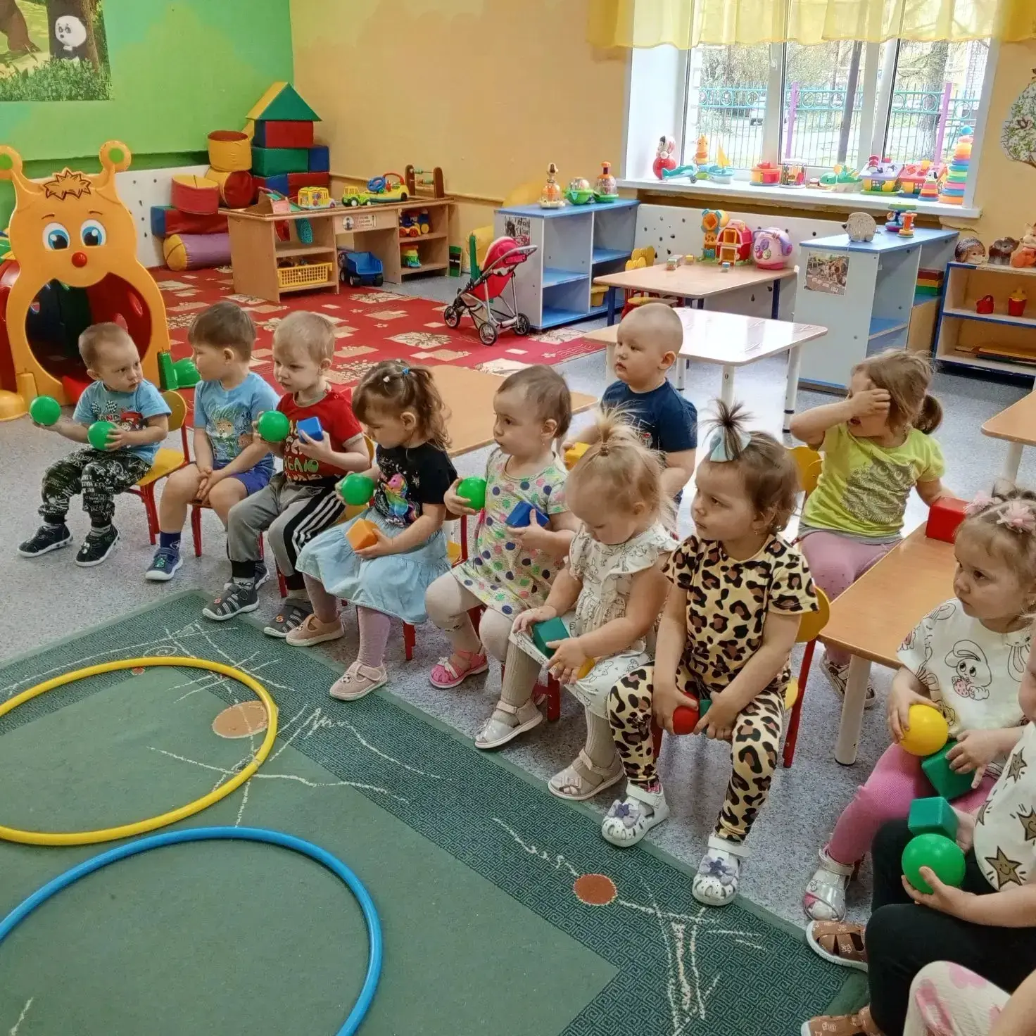 🐻 Мишка в гостях у ясельной группы "Ладушки"