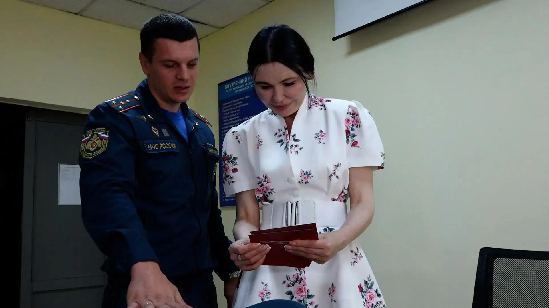 В гостях у огнеборцев: Ирина Иванова посетила пожарную часть № 3

Сегодня народная избранница побыва