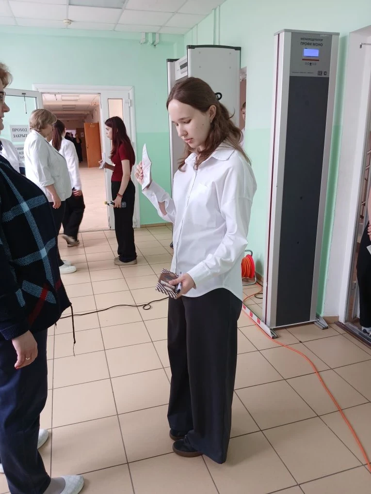 📅 Сегодня, 16 июня 2026 года, в Волосовском районе прошел ОГЭ по предметам по выбору!

Экзаменацион