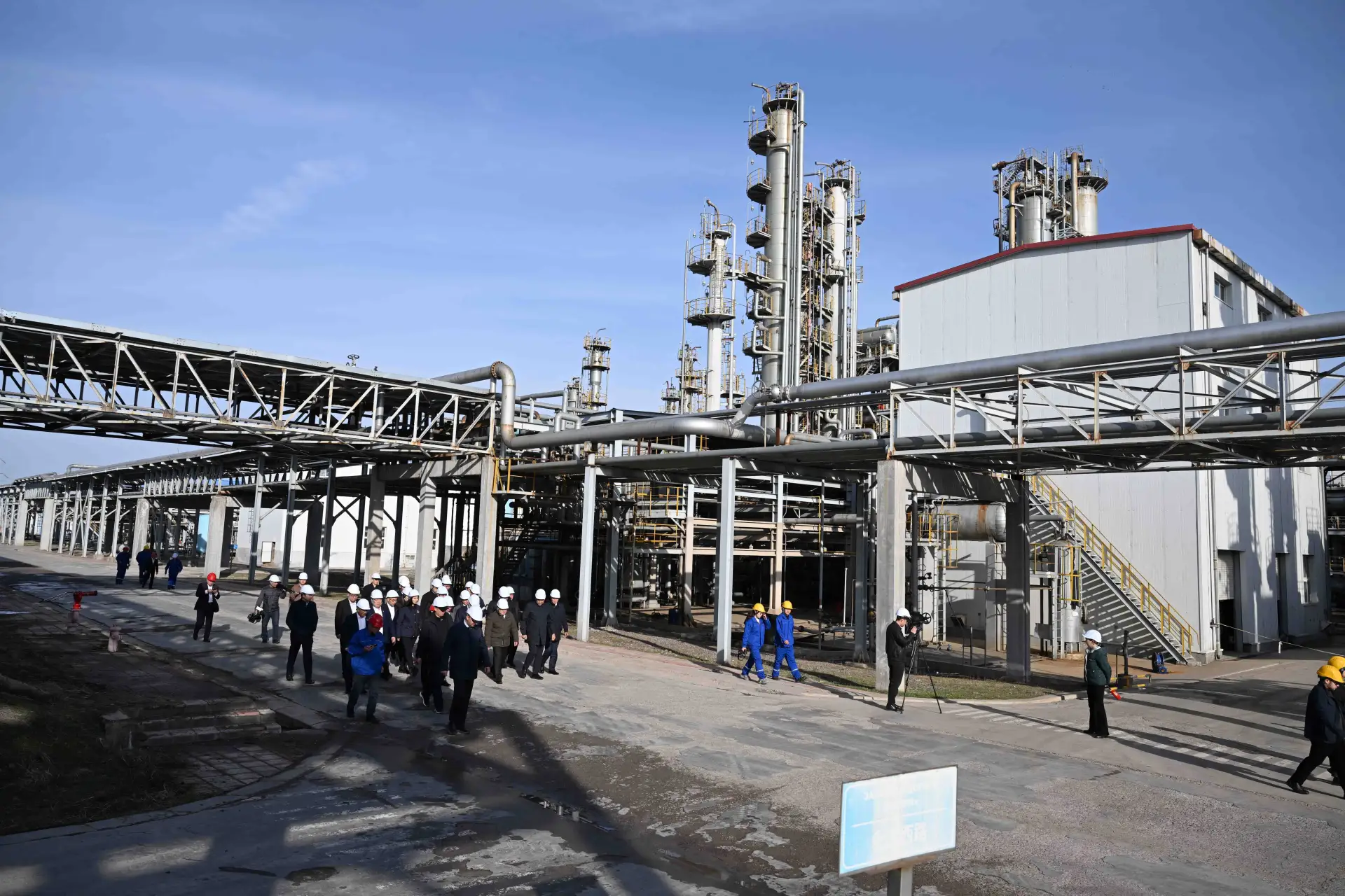 🏗️ В Кыргызстане построят крупный нефтеперерабатывающий завод

В Джалал-Абадской области Кыргызстан