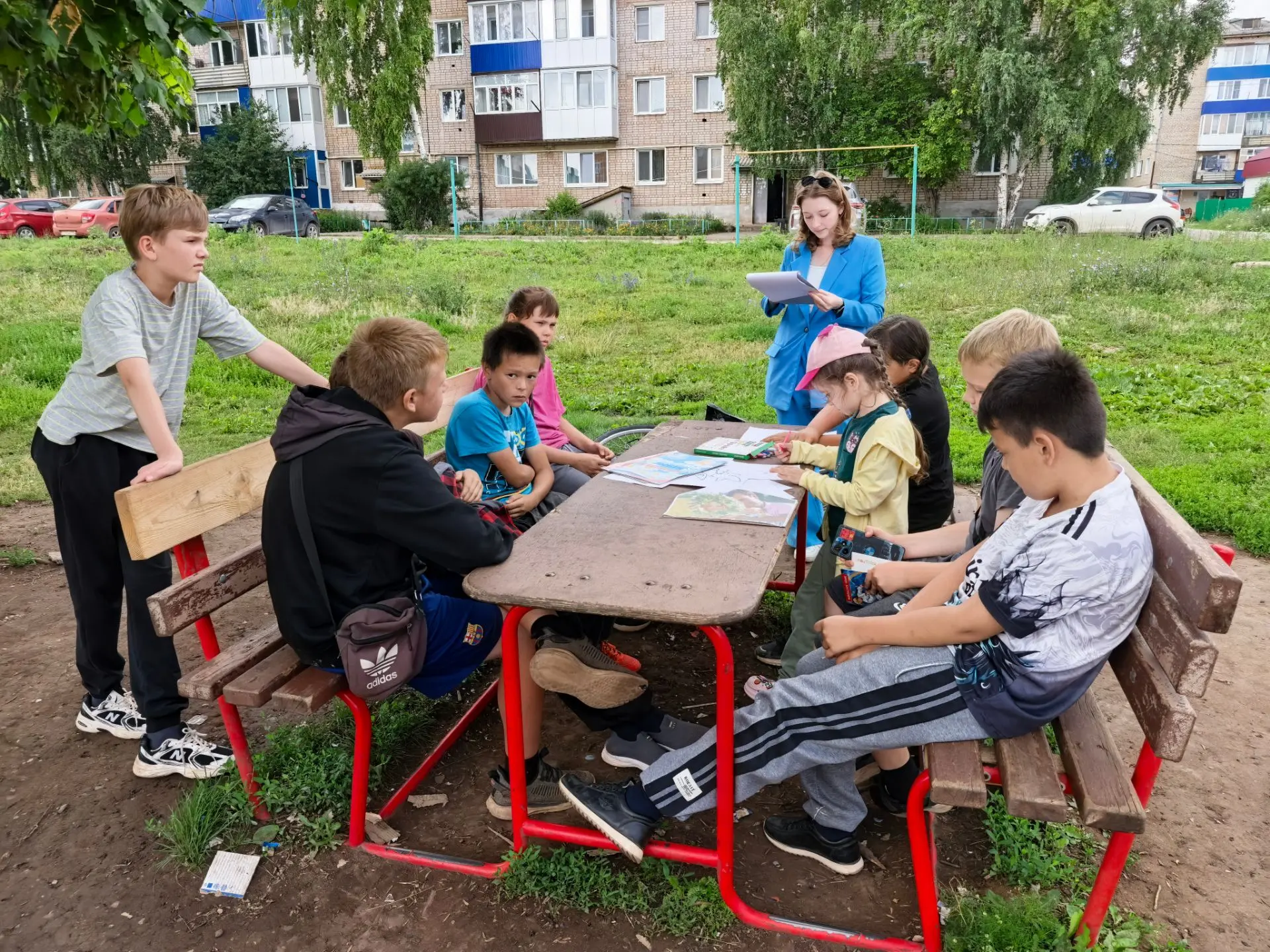 📚 Семья – это главное, что есть у каждого из нас!

2 июля сотрудники Центральной библиотеки в рамка
