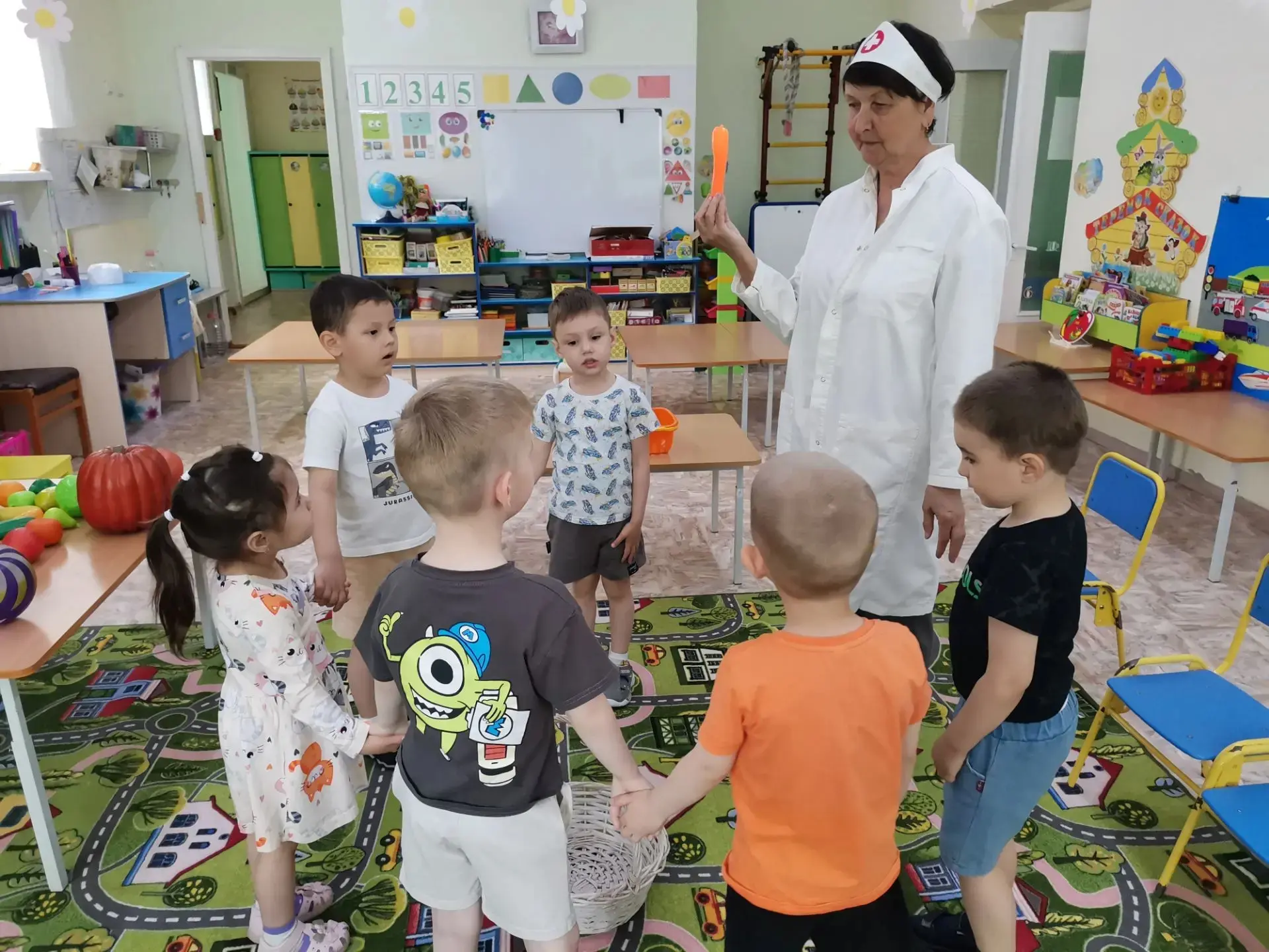🤗В детском саду «Рябинка» (МБДОУ № 38 пос. Эльбан) прошла неделя, посвященная спорту и здоровому об