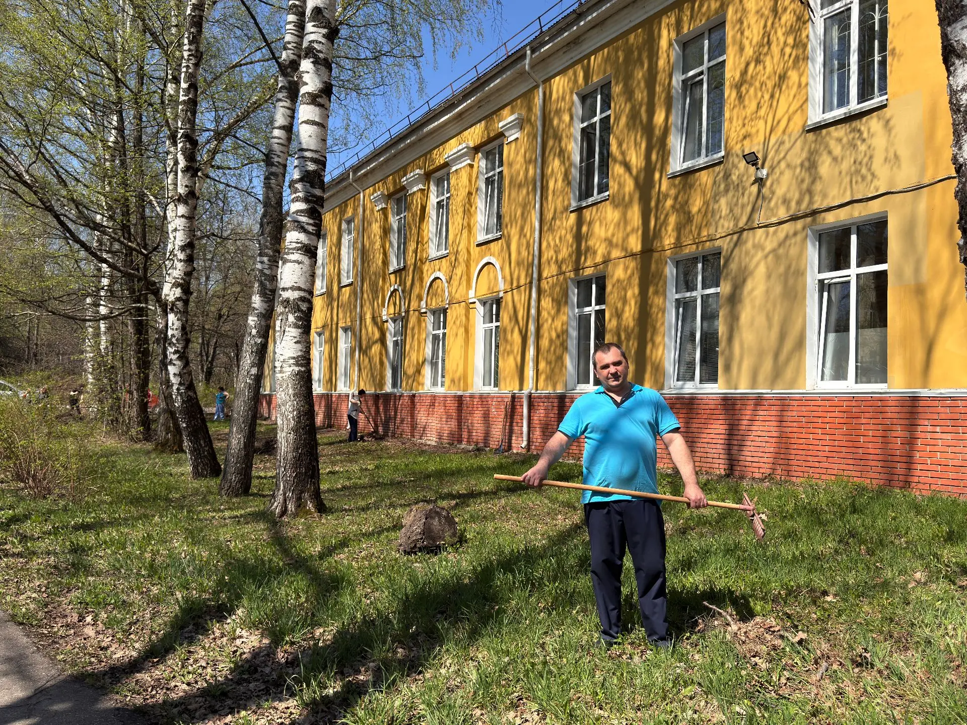 Медики ЦГБ Арзамаса присоединились к декаде общегородского субботника