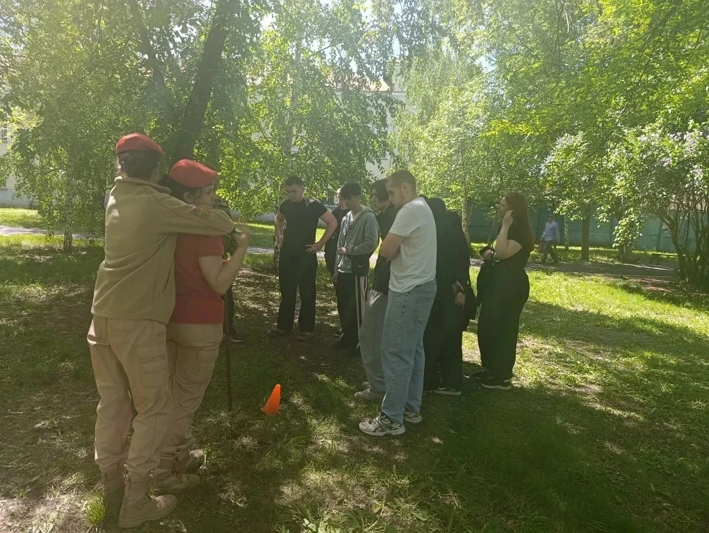🚩 В честь 81-летия Великой Победы наши студенты сменили учебные аудитории на «поле боя»! ГАПОУ «ОАТК