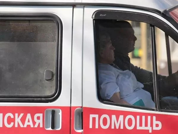 ❗️В Ростовской области три человека пострадали в ДТП с «Мерседесом»