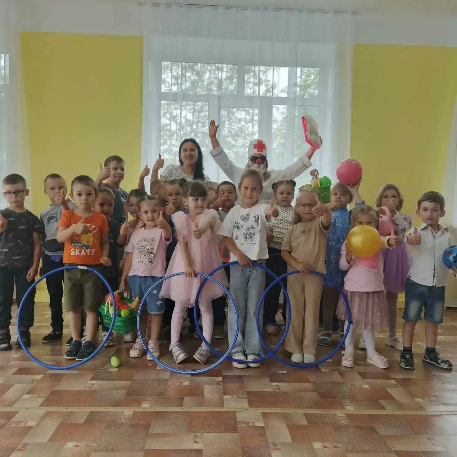 Сегодня в разновозрастной младшей- средней группе прошел весёлый и  познавательный праздник, посвящё