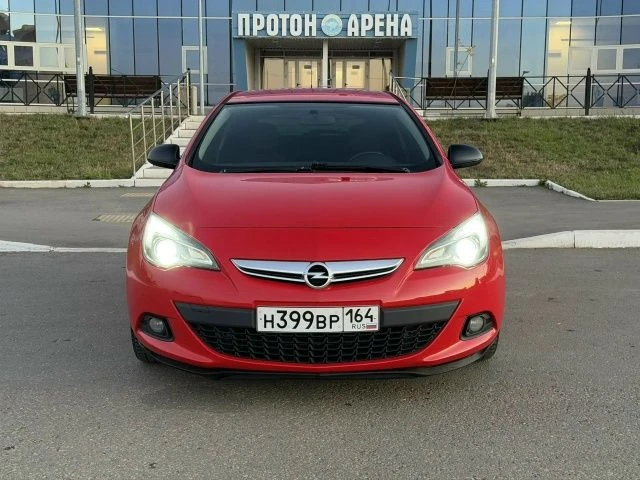 Продам Opel Astra GTC 1.4 Turbo 2012 г.