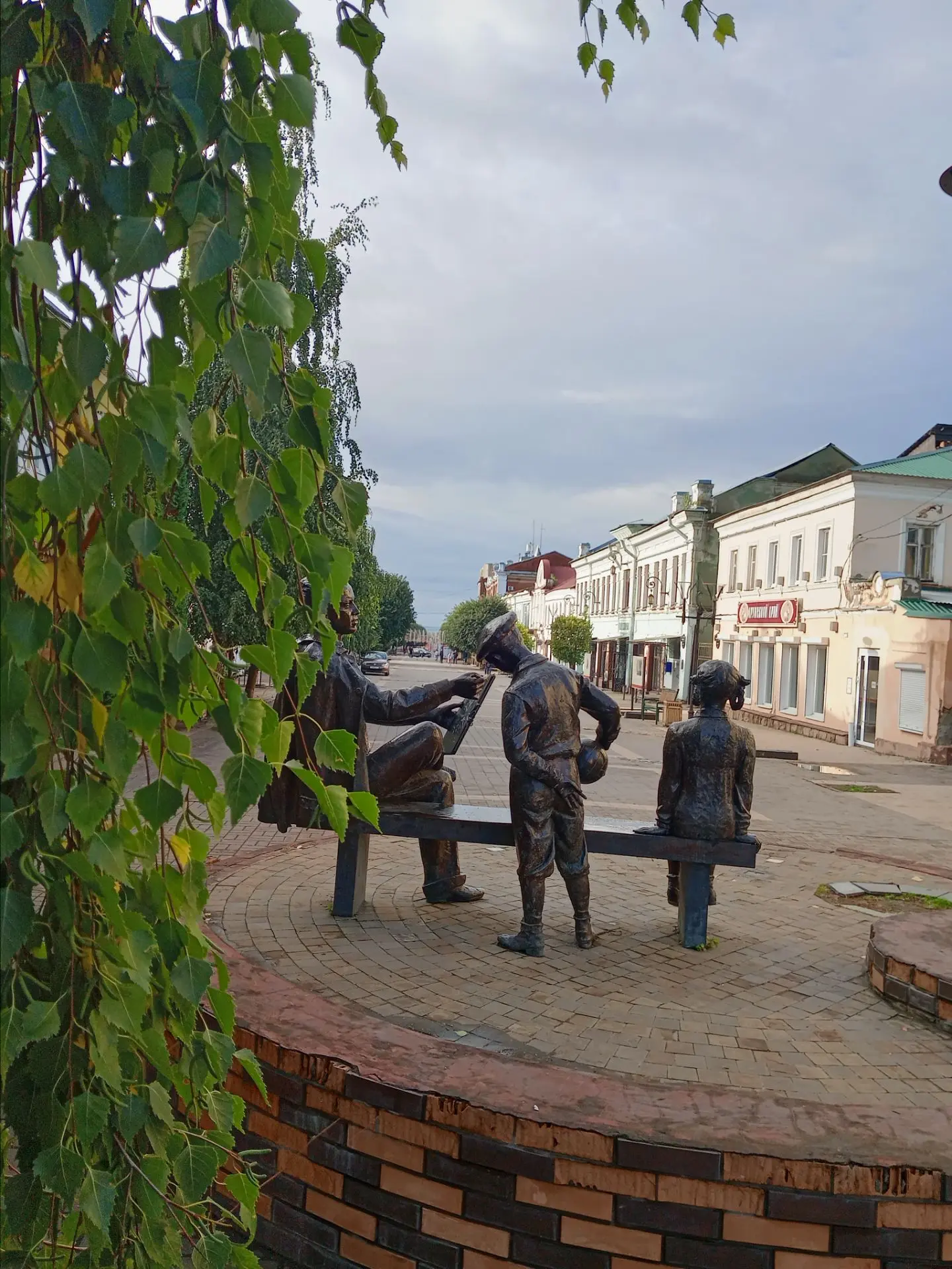 Доброе утро! Сегодня синоптики обещают теплую погоду, без осадков 🌞