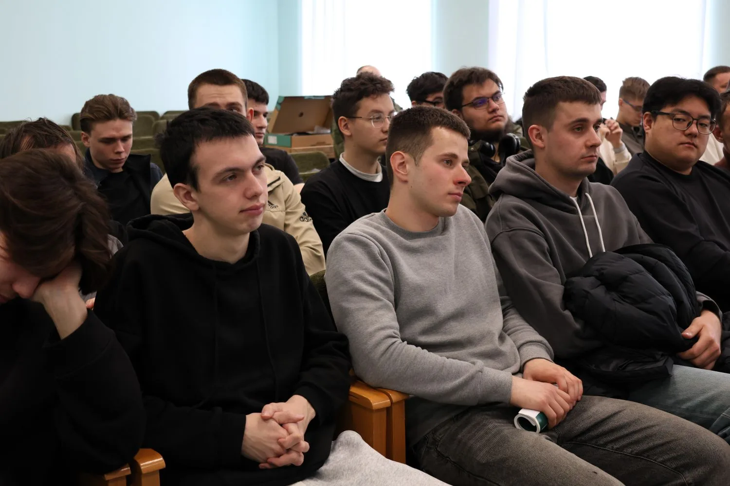 💼 Стать оператором БПЛА за 3 месяца? Студенты СахГУ узнали как это возможно  Оператор беспилотных ле