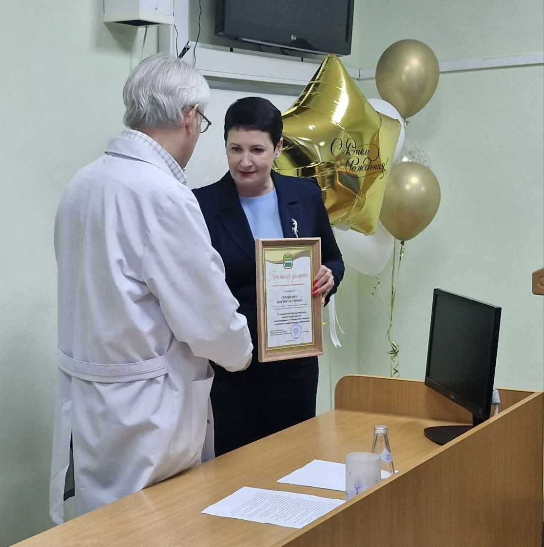 🎉60 лет на страже здоровья: заслуженный врач России, доктор медицинских наук, профессор Виктор Горди