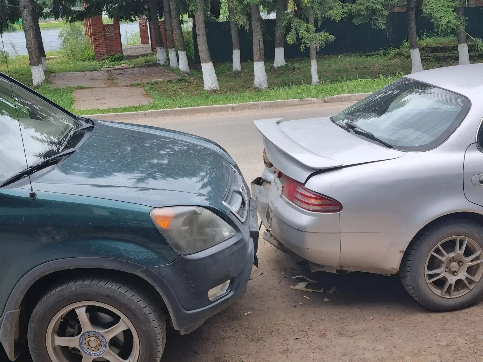 Авария на ровном месте