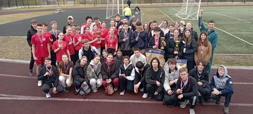 🏃‍♂️🎉 Спортивные успехи гимназии!  Поздравляем команду нашей гимназии с завоеванием 3-го места в лег