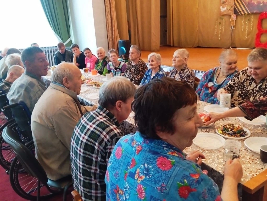 🌟Праздничное чаепитие  🏡☕В Ярцевском доме-интернате для престарелых и инвалидов состоялось трогатель