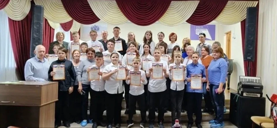 ✨🎶 В Детской школе искусств прошел внутришкольный конкурс народного отделения «Играем ...