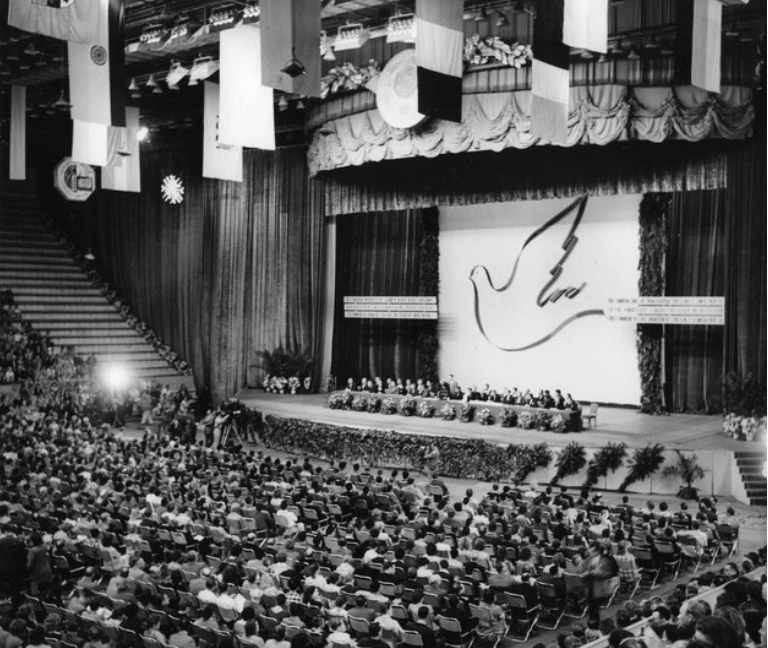 А Вы знали,что первый международный кинофестиваль в СССР прошёл с 21 февраля по 1 марта...