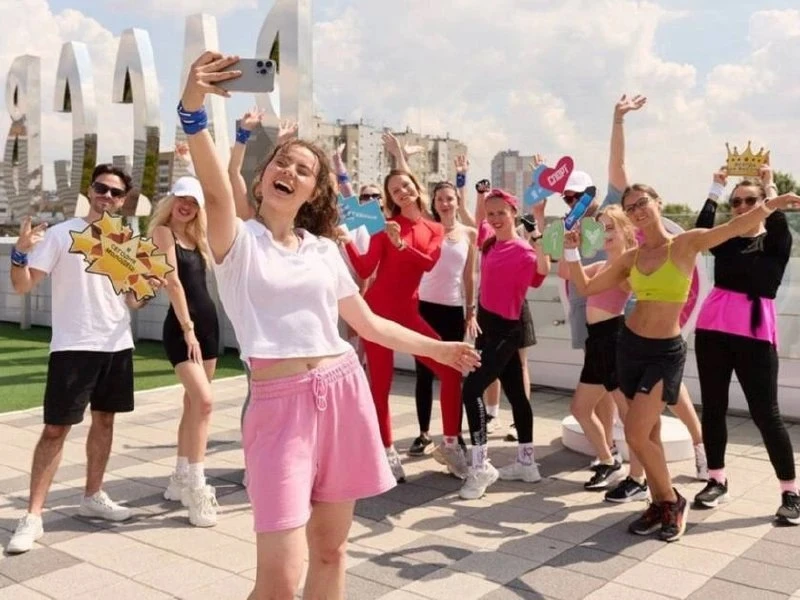 👉 Куда сходить в Москве🚶

💪  Бесплатные тренировки на крышах и в парках: в Москве стартовал сезон