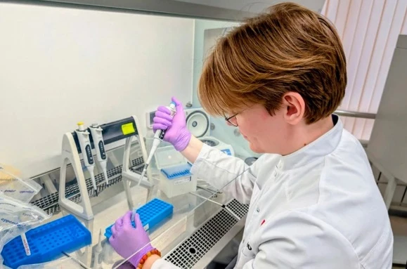 🔬Российский студент обнаружил в цветочном горшке неизвестных науке существ - "тайных К...