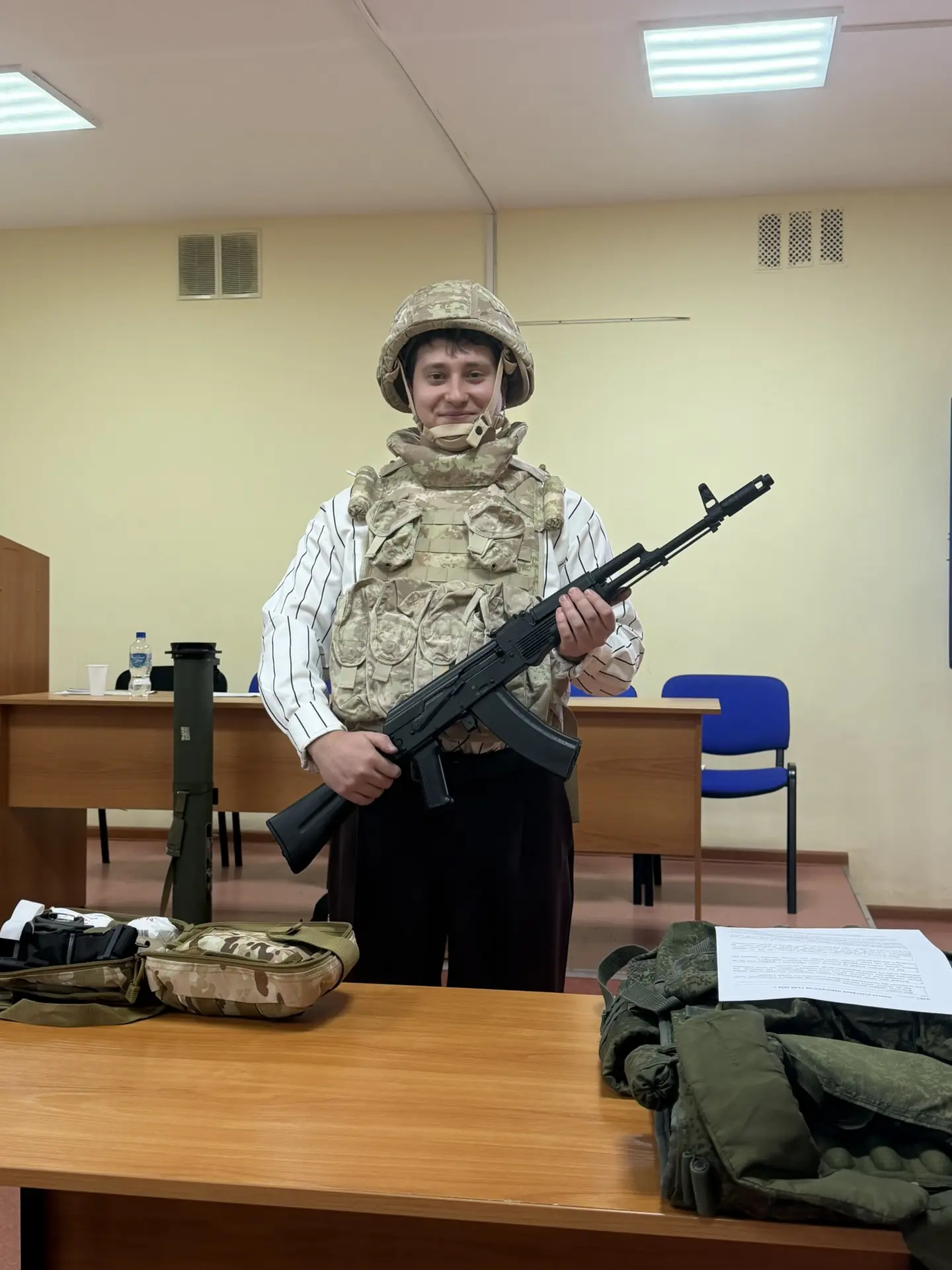 Встреча с ветеранами СВО  Будущий учитель обязательно должен знать все о ходе СВО и знать о новом, ф