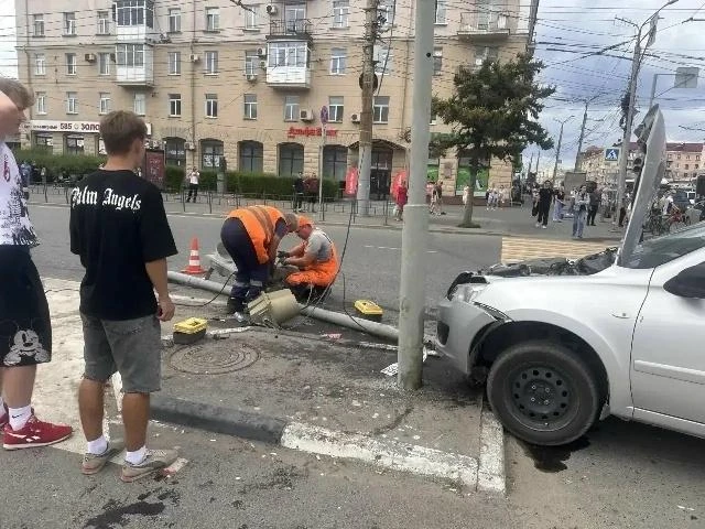 ❗️На водителя, сбившего 7 пешеходов в Омске, завели уголовное дело

Следователи возбудили уголовное 