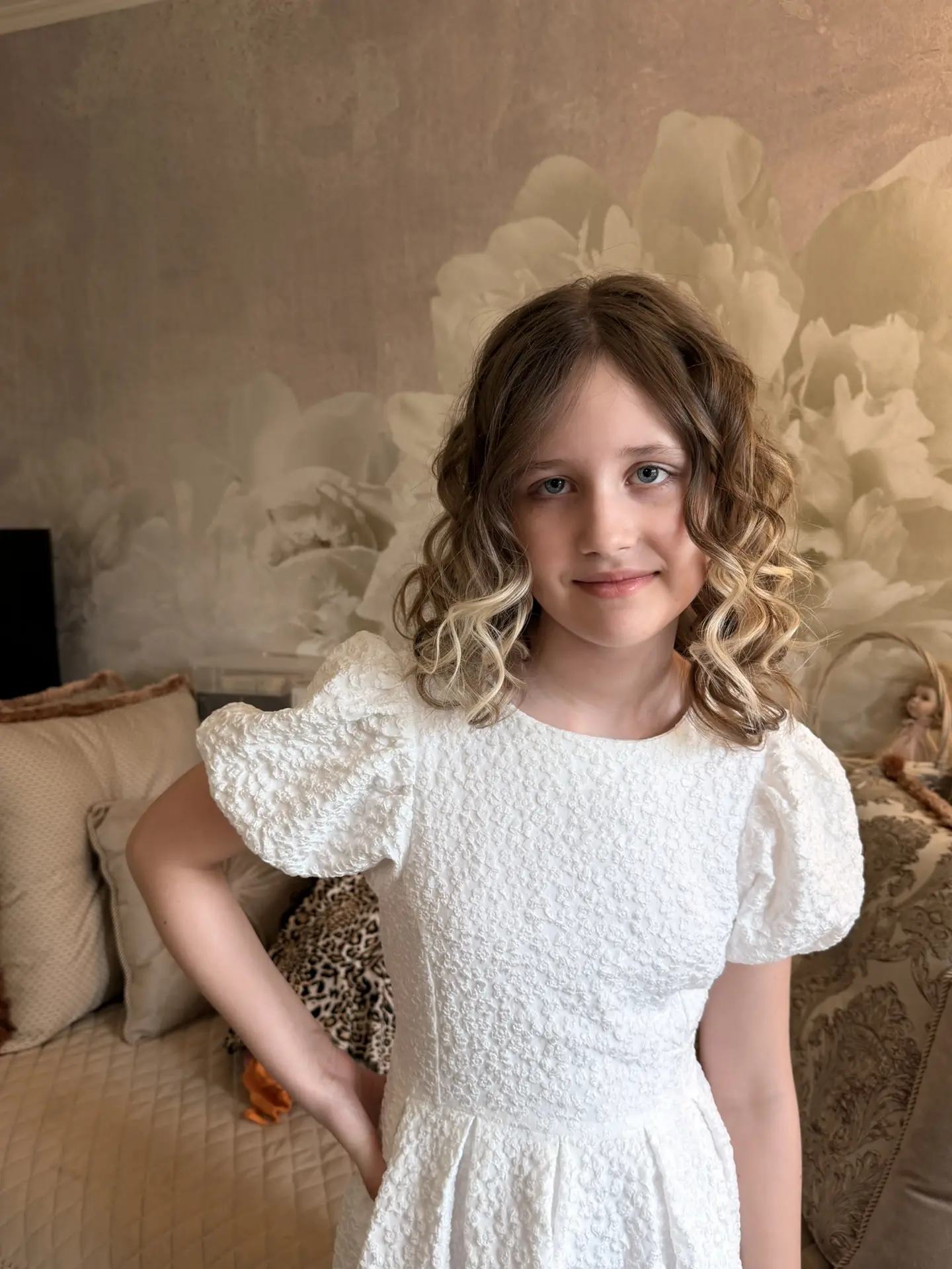 Всем замечательного утра и дня❤️ А у нас в школе бал🔥 Мария закончила 4 класс. Даже не верится, толь