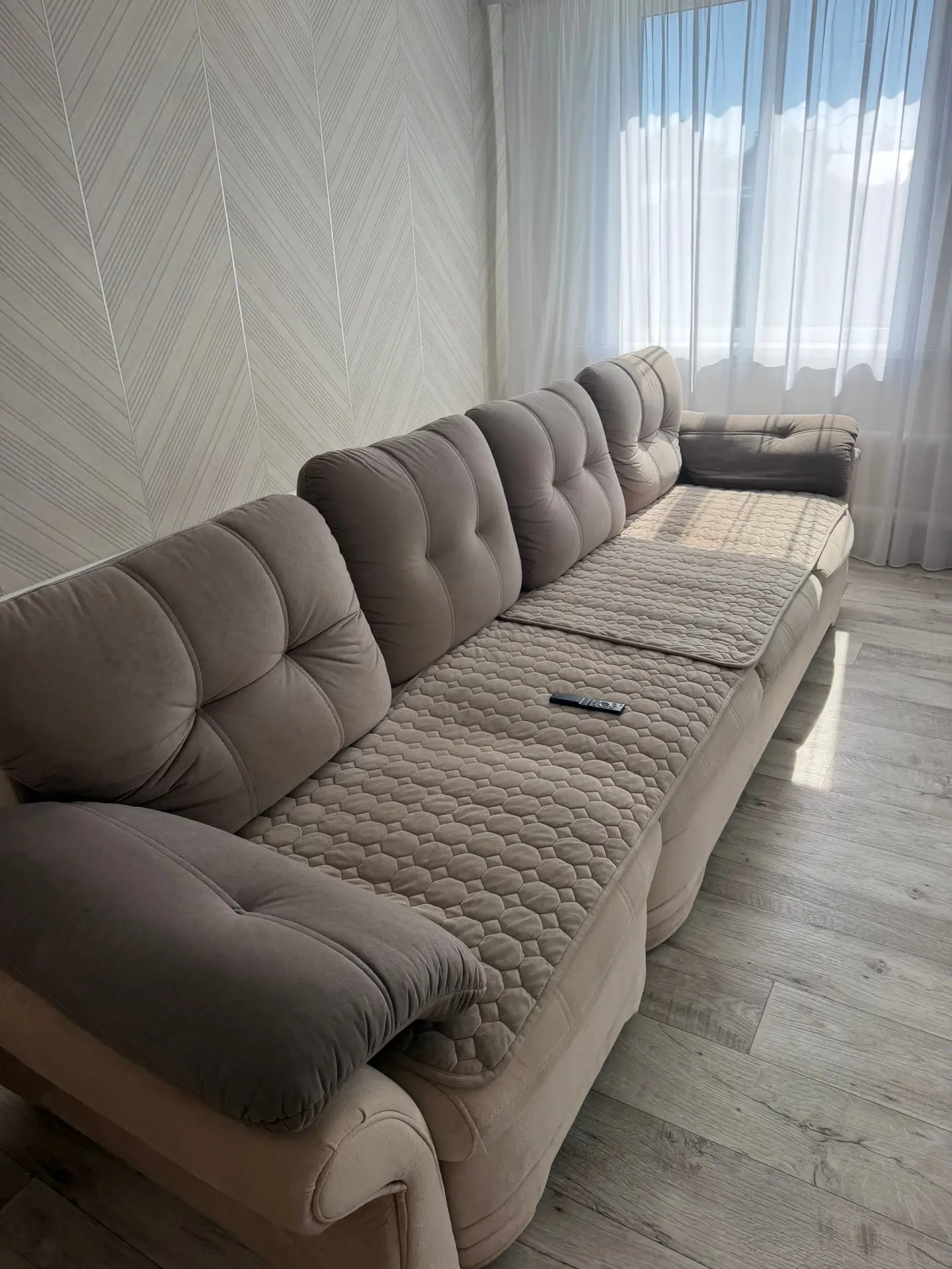 Продам мягкую мебель, в хорошем состоянии 25000 тел. 89603719489