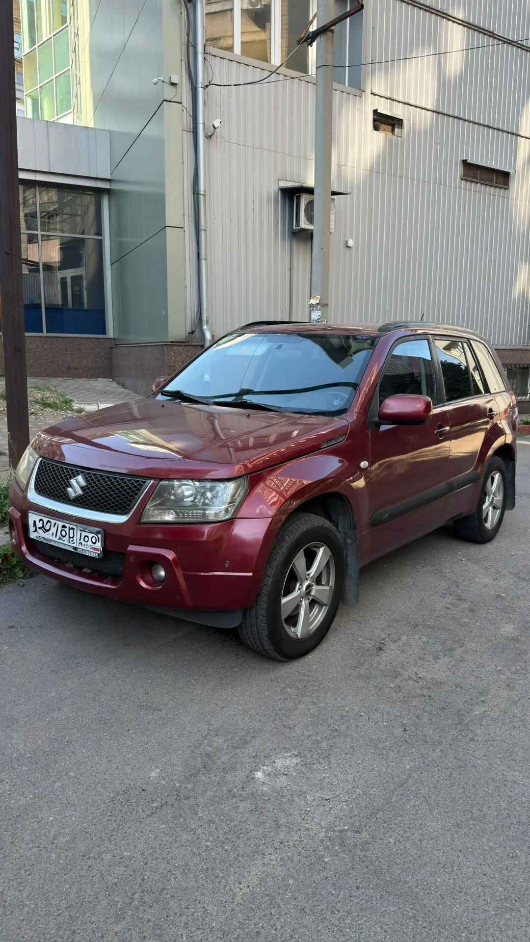 Suzuki Grand Vitara 2.0/АT 2007 г.