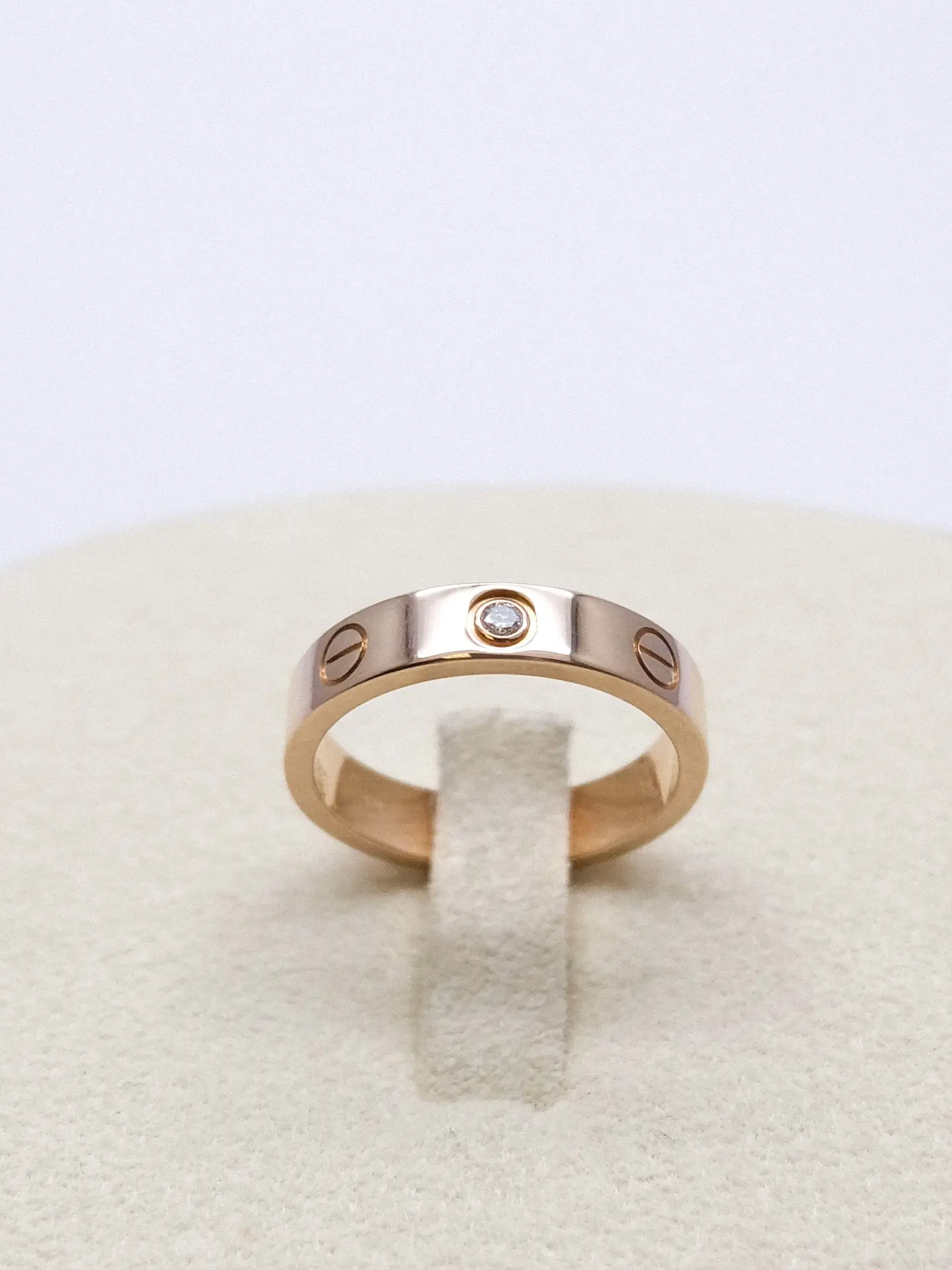 Кольцо Cartier Love
