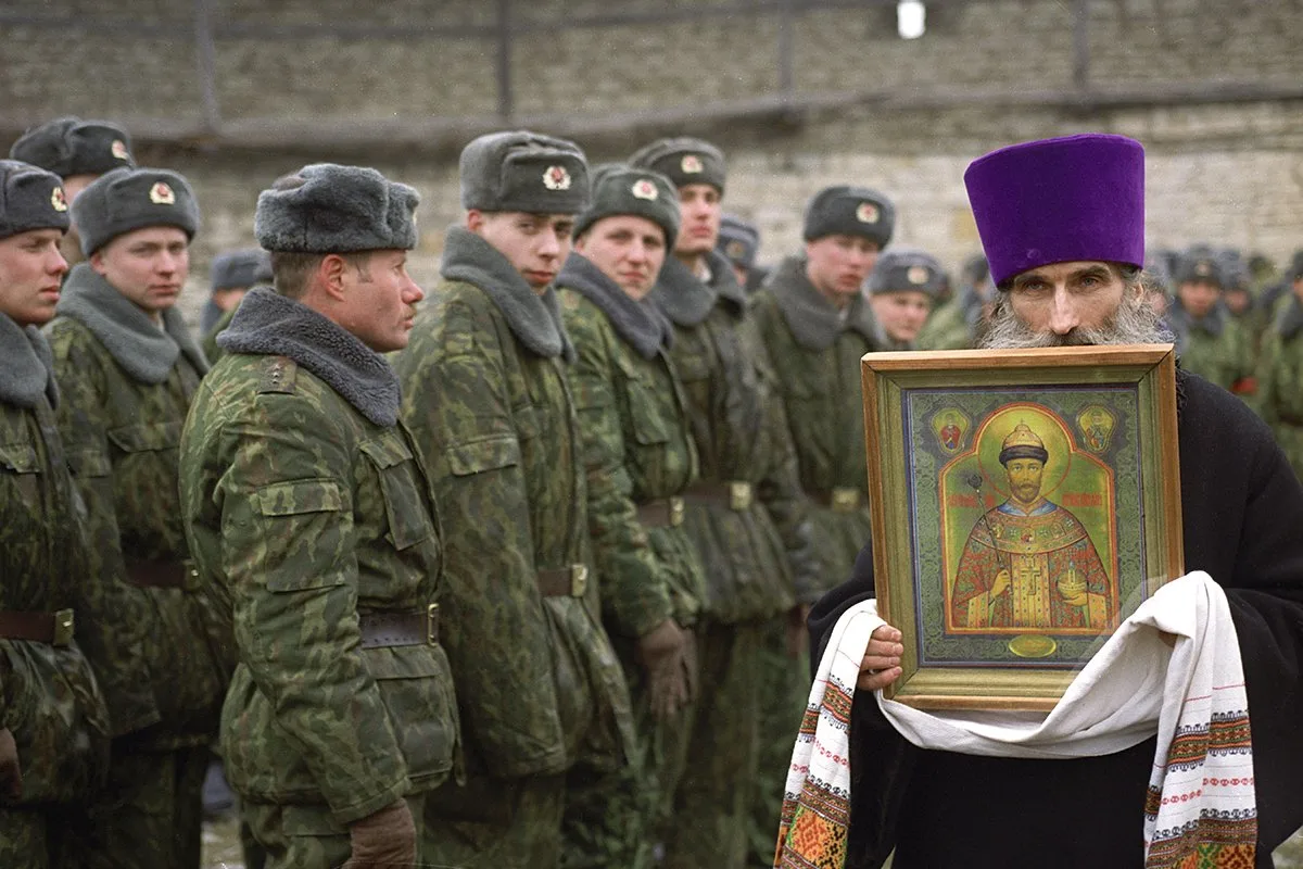 «Подобно Ангелам небесным, вам, православным воинам, подобает всегда и везде твердо стоять в истине 