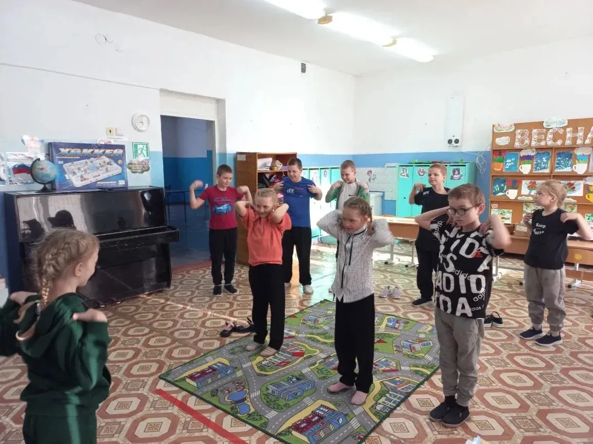 🌞 Один день в лагере: заряд бодрости, новые открытия и море эмоций!