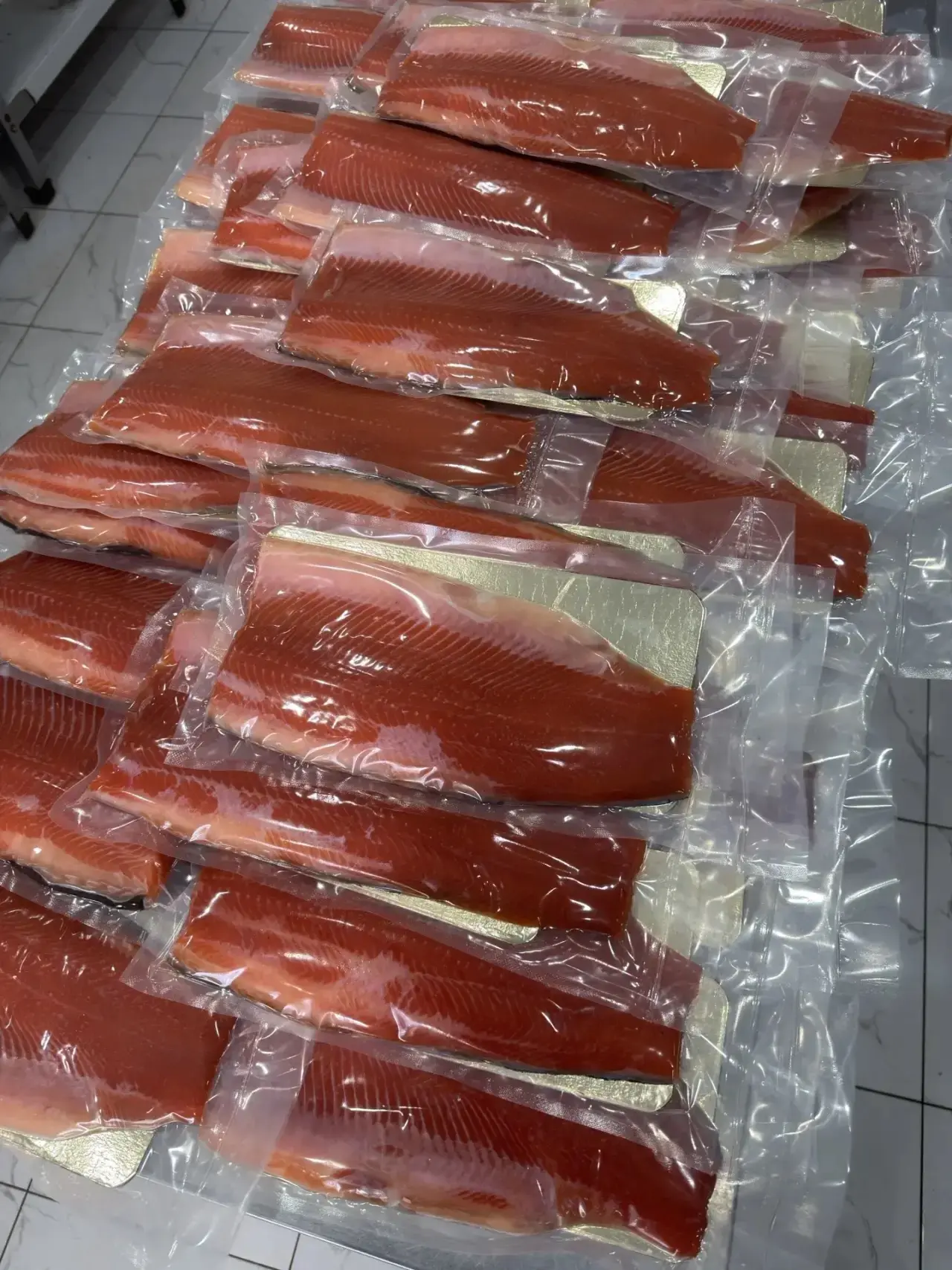 🔥Форель с/с филе 300-1200 / ВАКУУМ.
Цена за кг: 1 900 руб. (Минималка 5 кг).

✅ Отличный вес (крупн